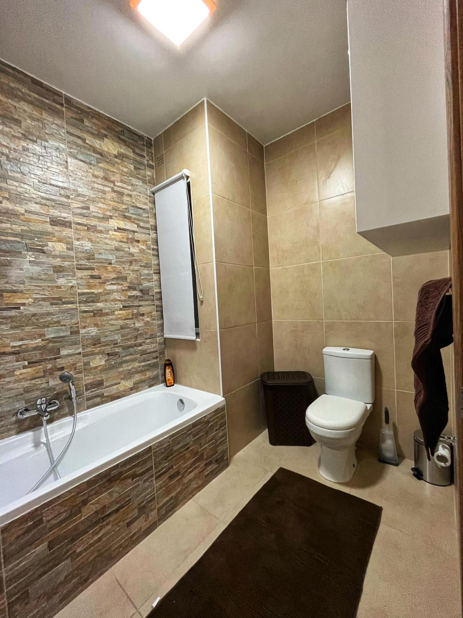 Charming Two Bedroom Apartment Pietà Екстериор снимка